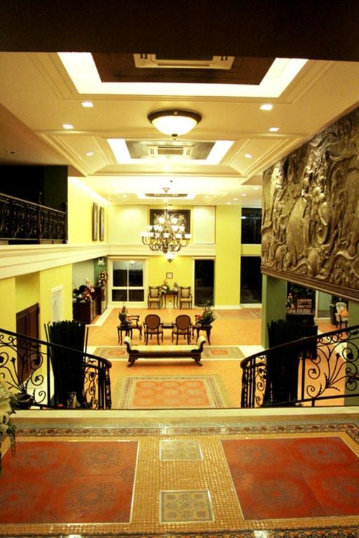 Chour Palace Hotel Mae Sai Exterior foto