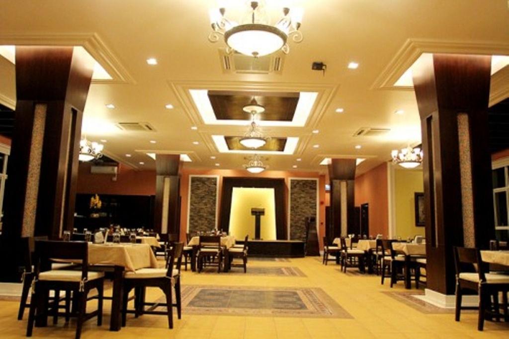Chour Palace Hotel Mae Sai Exterior foto